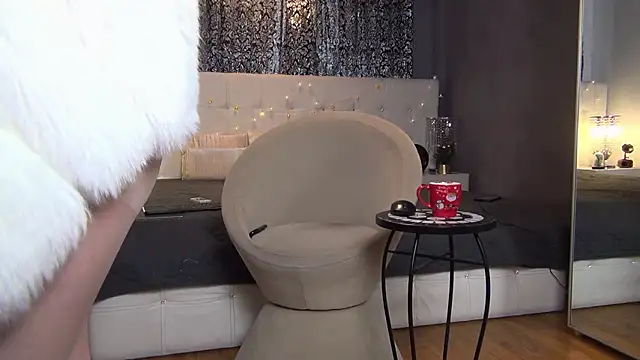 LadyValeriaXO online show from January 8, 12:22 pm