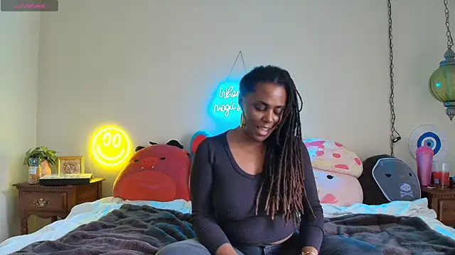 GigiMcFee online show from September 23, 9:22 pm