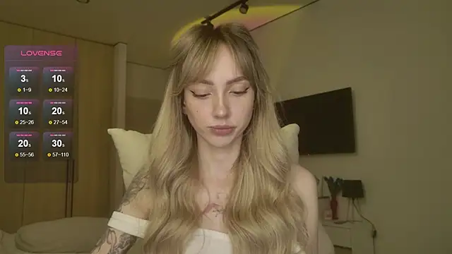 Lunainnk online show from April 13, 11:42 pm