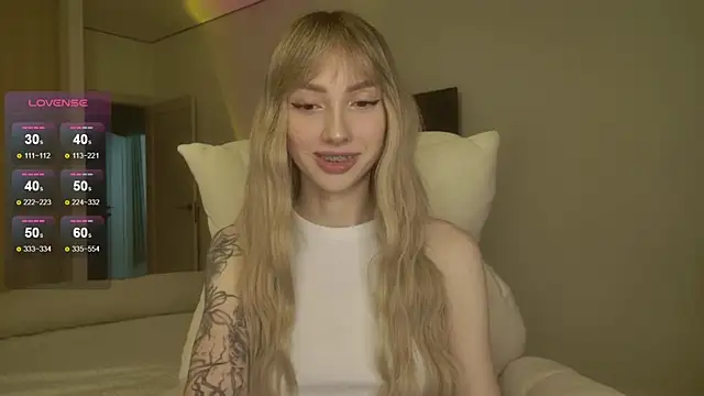 Lunainnk online show from April 28, 12:53 am