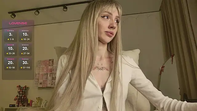 Lunainnk online show from February 13, 1:38 am