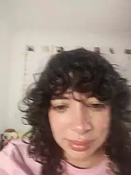 sajecrismaa online show from April 10, 8:16 pm