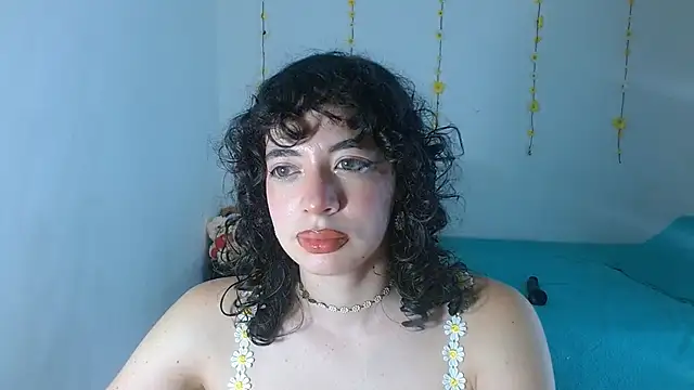 sajecrismaa online show from March 24, 8:53 pm