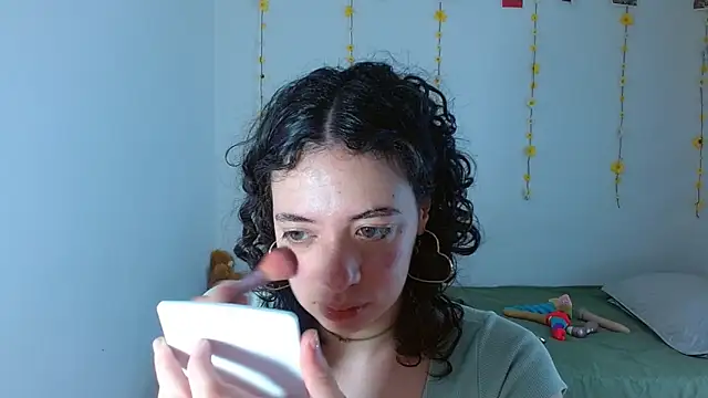 sajecrismaa online show from February 7, 5:43 pm