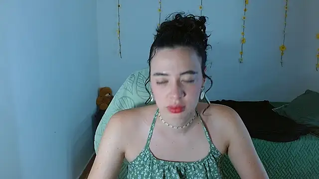 sajecrismaa online show from February 19, 8:39 pm