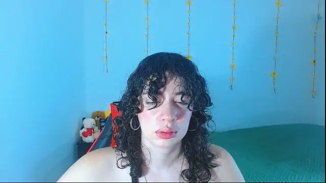 sajecrismaa online show from May 3, 5:05 pm
