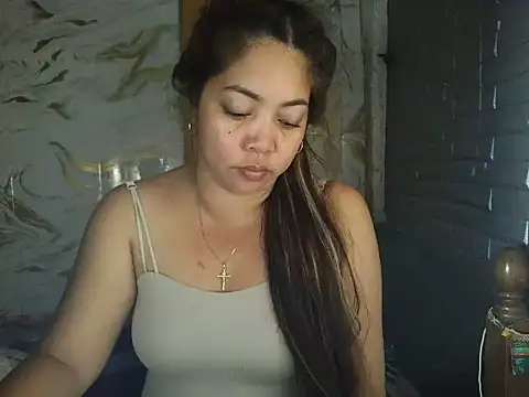 dimple anne1 online show from April 6, 8:26 am