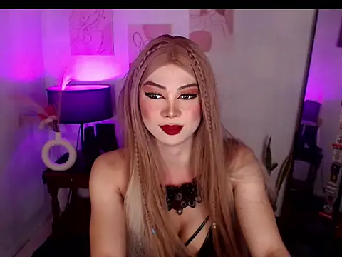 Hugecock shantall online show from October 5, 4:20 pm