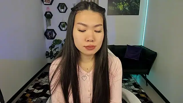 LunaPurrr online show from November 27, 1:28 am