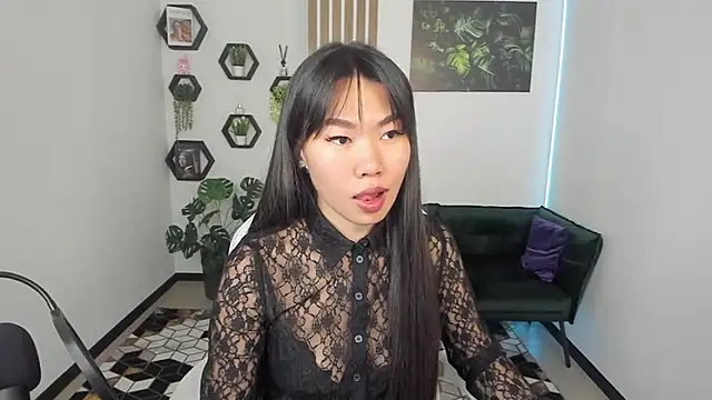 LunaPurrr online show from October 3, 11:28 pm