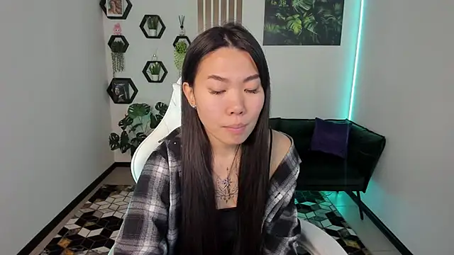 LunaPurrr online show from November 23, 11:37 pm