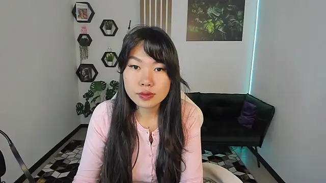 LunaPurrr online show from October 5, 11:17 pm