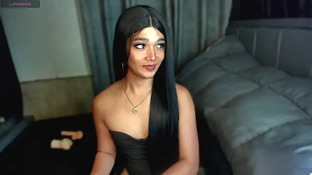 Snapshot of TrinityFucksYou chatting on July 7, 2:09 pm TrinityFucksYou online show from July 7, 2:09 pm