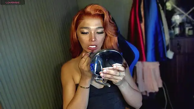 Snapshot of TrinityFucksYou chatting on July 17, 2:36 pm TrinityFucksYou online show from July 17, 2:36 pm