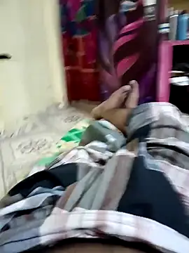 Tamilpayan09876 online show from May 7, 2:42 pm