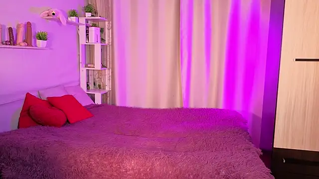 mierofwof online show from September 28, 1:51 pm