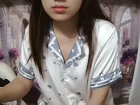 Linda-24 online show from December 14, 9:42 pm