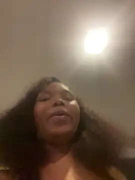 BaddestAss22 online show from March 8, 4:05 am