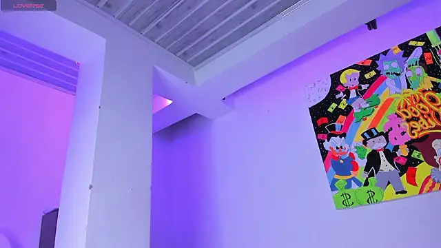 MiaVillalobos online show from February 3, 1:49 am