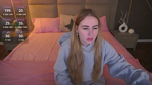 GabriellaJass online show from November 18, 8:45 pm