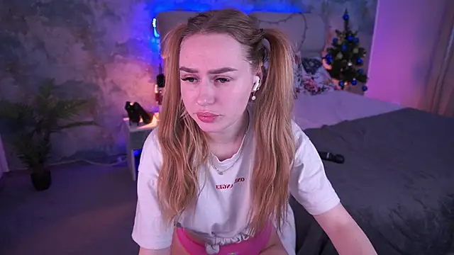 GabriellaJass online show from December 22, 9:15 pm