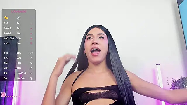 KristallSwan online show from May 21, 8:06 pm