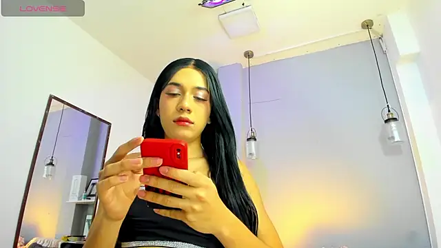 KristallSwan online show from February 10, 1:21 pm