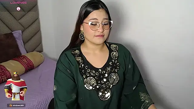 heluejamil online show from October 29, 12:37 pm