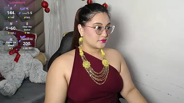 heluejamil online show from November 18, 8:01 pm