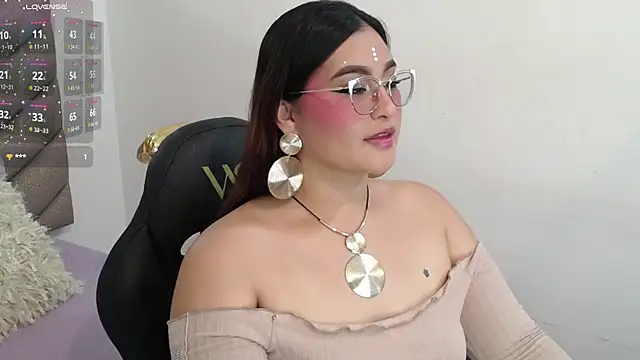 heluejamil online show from October 24, 3:55 pm