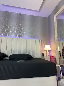 Mia-Medina online show from July 5, 7:54 pm