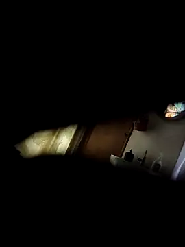 Snapshot of whitelady15 chatting on November 18, 4:54 pm whitelady15 online show from November 18, 4:54 pm