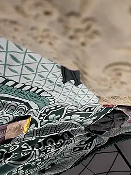 Snapshot of whitelady15 chatting on October 22, 4:17 pm whitelady15 online show from October 22, 4:17 pm