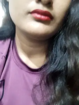 Snapshot of Cute_pinkii chatting on December 4, 7:46 pm Cute pinkii online show from December 4, 7:46 pm