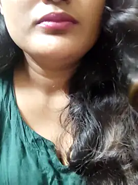 Cute pinkii online show from February 24, 8:10 pm