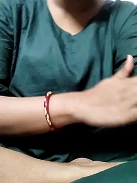 Snapshot of Cute_pinkii chatting on December 13, 8:04 pm Cute pinkii online show from December 13, 8:04 pm