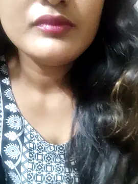 Cute pinkii online show from March 2, 8:05 pm