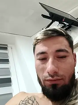 Negrila25 online show from January 17, 11:41 pm