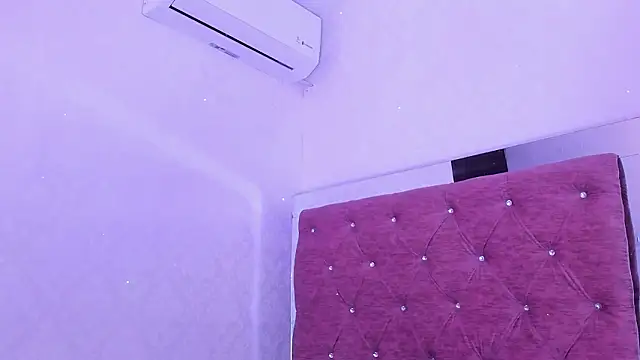 JulianaCarter online show from February 23, 7:47 pm