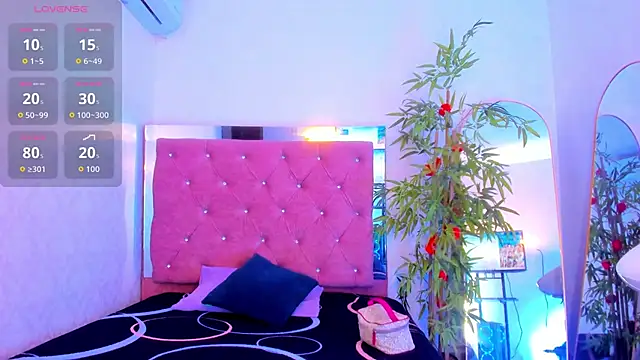 JulianaCarter online show from March 12, 7:29 pm