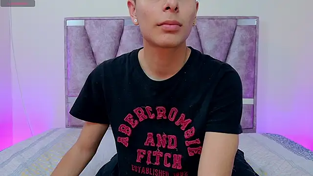 lana and liam  online show from September 21, 10:42 am