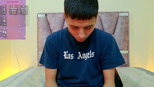 lana and liam  online show from September 22, 10:43 am