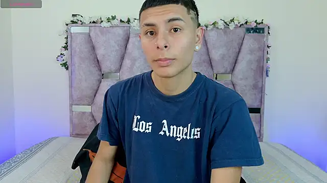 lana and liam  online show from November 9, 10:41 am