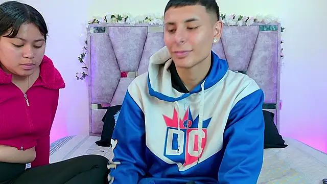 lana and liam  online show from March 19, 4:40 pm