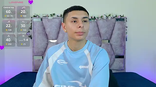 lana and liam  online show from November 14, 9:35 am