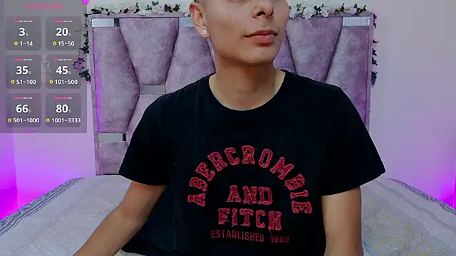 lana and liam  online show from October 25, 10:36 am