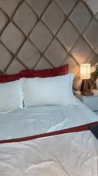 AngelinaDuvall online show from April 20, 11:46 am