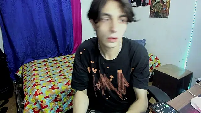 golden ryyan online show from February 12, 11:26 pm