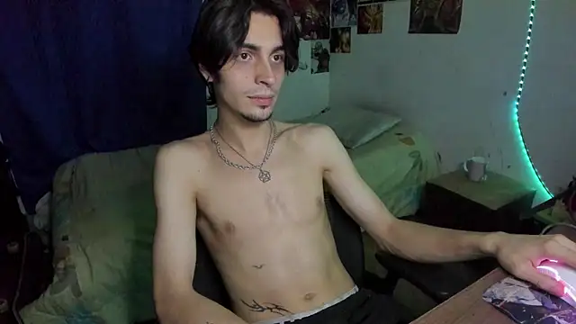 golden ryyan online show from April 14, 8:19 am