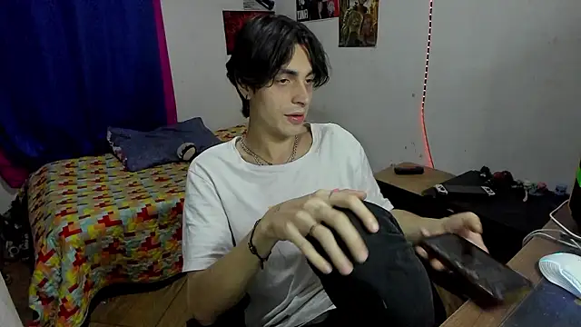 golden ryyan online show from February 8, 4:32 am